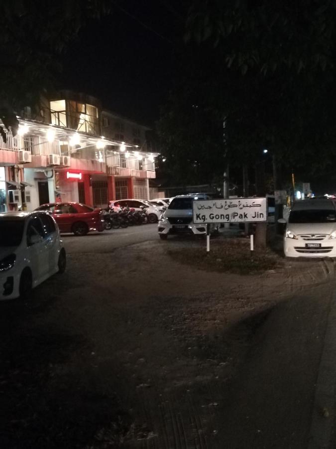 Daisyinn Budget Hotel Kuala Terengganu Kampong Gong Badak Eksteriør bilde