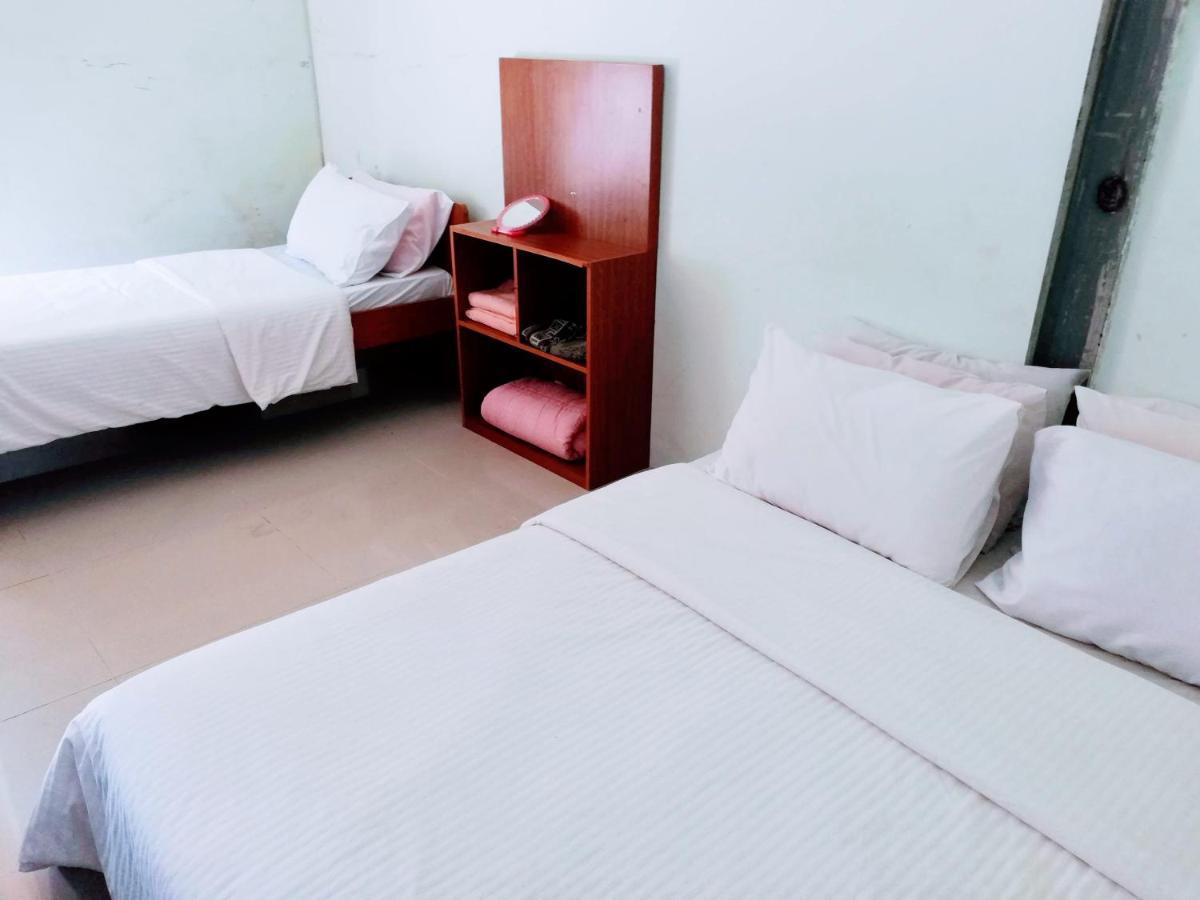 Daisyinn Budget Hotel Kuala Terengganu Kampong Gong Badak Eksteriør bilde