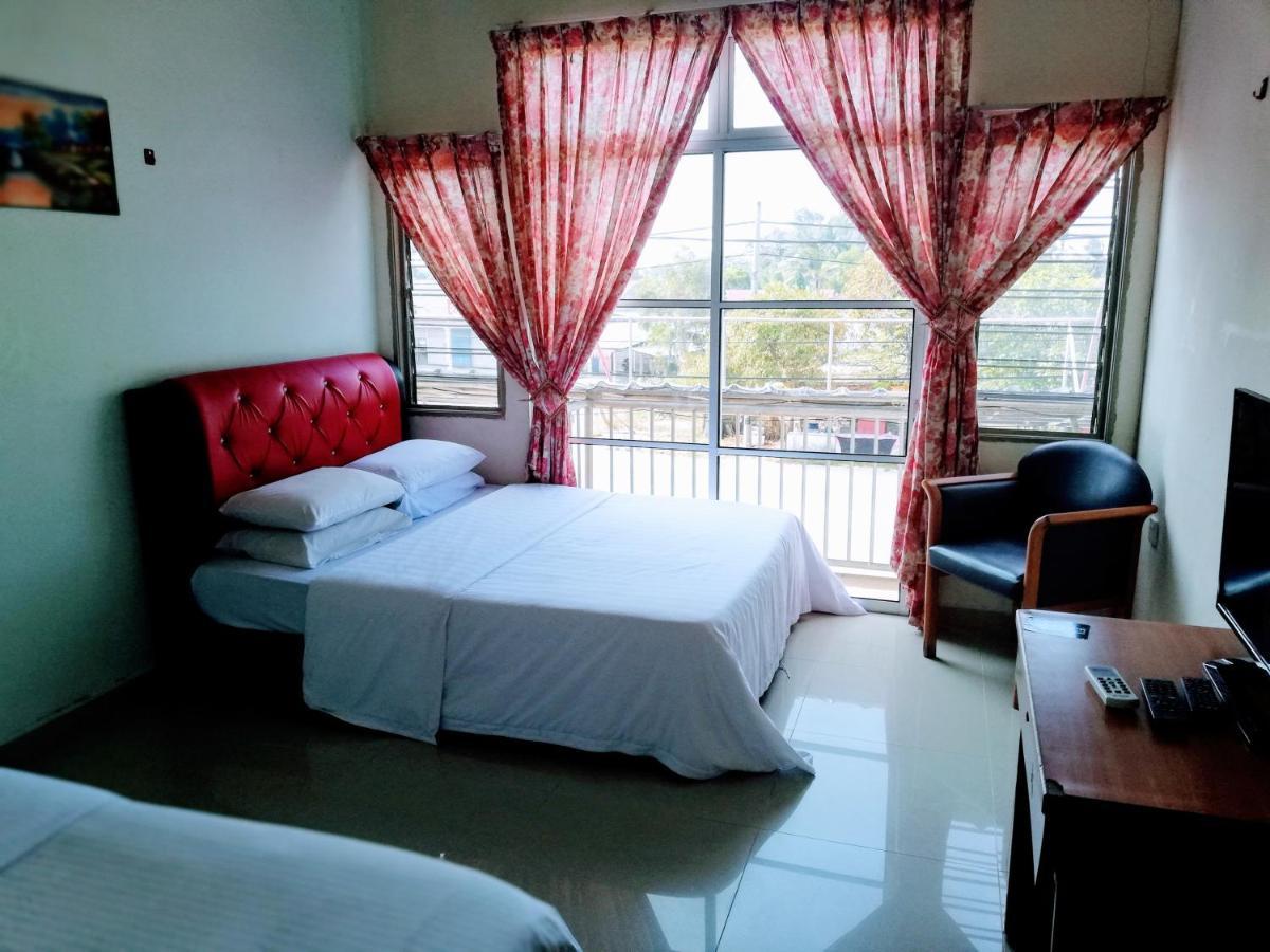 Daisyinn Budget Hotel Kuala Terengganu Kampong Gong Badak Eksteriør bilde